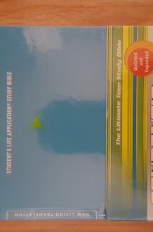 Student's Life Application Study Bible Personal Size cover image
