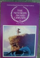 The Newbery Award Library Island of the Blue Dolphins/The Witch of Blackbird Pond/The Sign of the Beaver/One-eyed Cat/Dear Me. Henshaw/Boxed Set